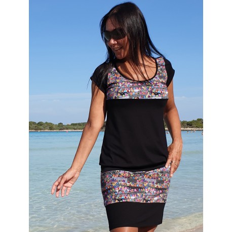 Camiseta m/c coll rodó negra estampat up