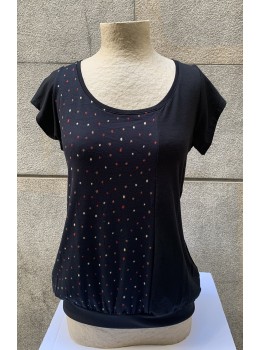 Camiseta m/c cuello redondo vertical lunares