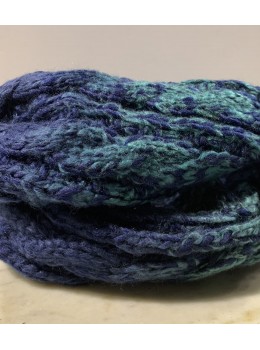 Cuello doble punto azul