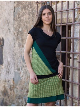 Camiseta m/c negra verde abstract