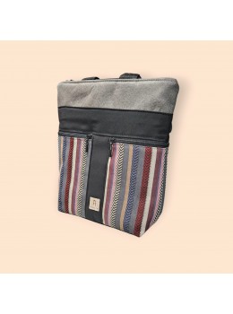 Mochila bolso gris rayas