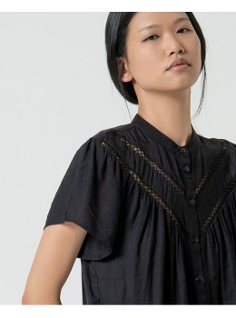 Camisa bordados perforados negra