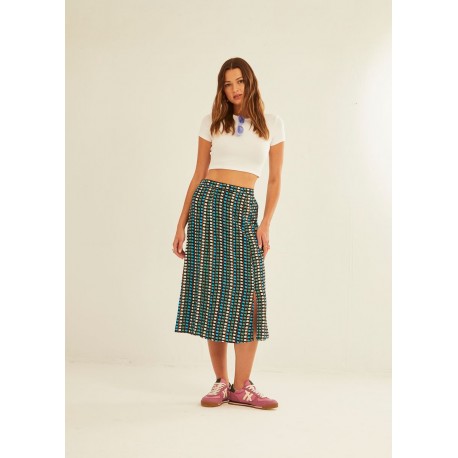Faldilla tall al costat beans