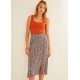 Faldilla tall al costat blue beans