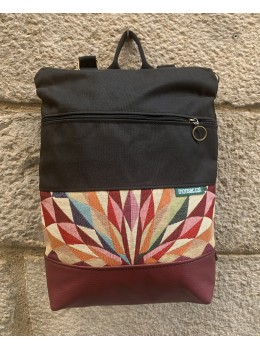 Mochila típica granate colores