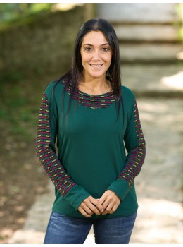 Camiseta viscosa cuello oval verde print