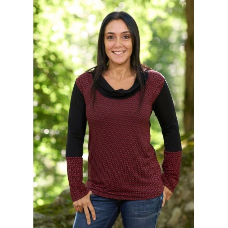 Camiseta viscosa SENSE peça zigzag vermella