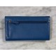 Cartera piel azul