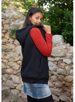 Armilla caputxa perxada negra