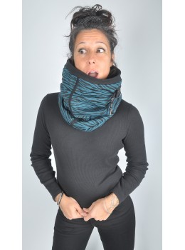 Cuello artic blue zebra