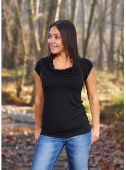 Camiseta m/c cuello negra